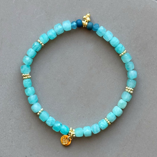 AMAZONITE DARK SEA